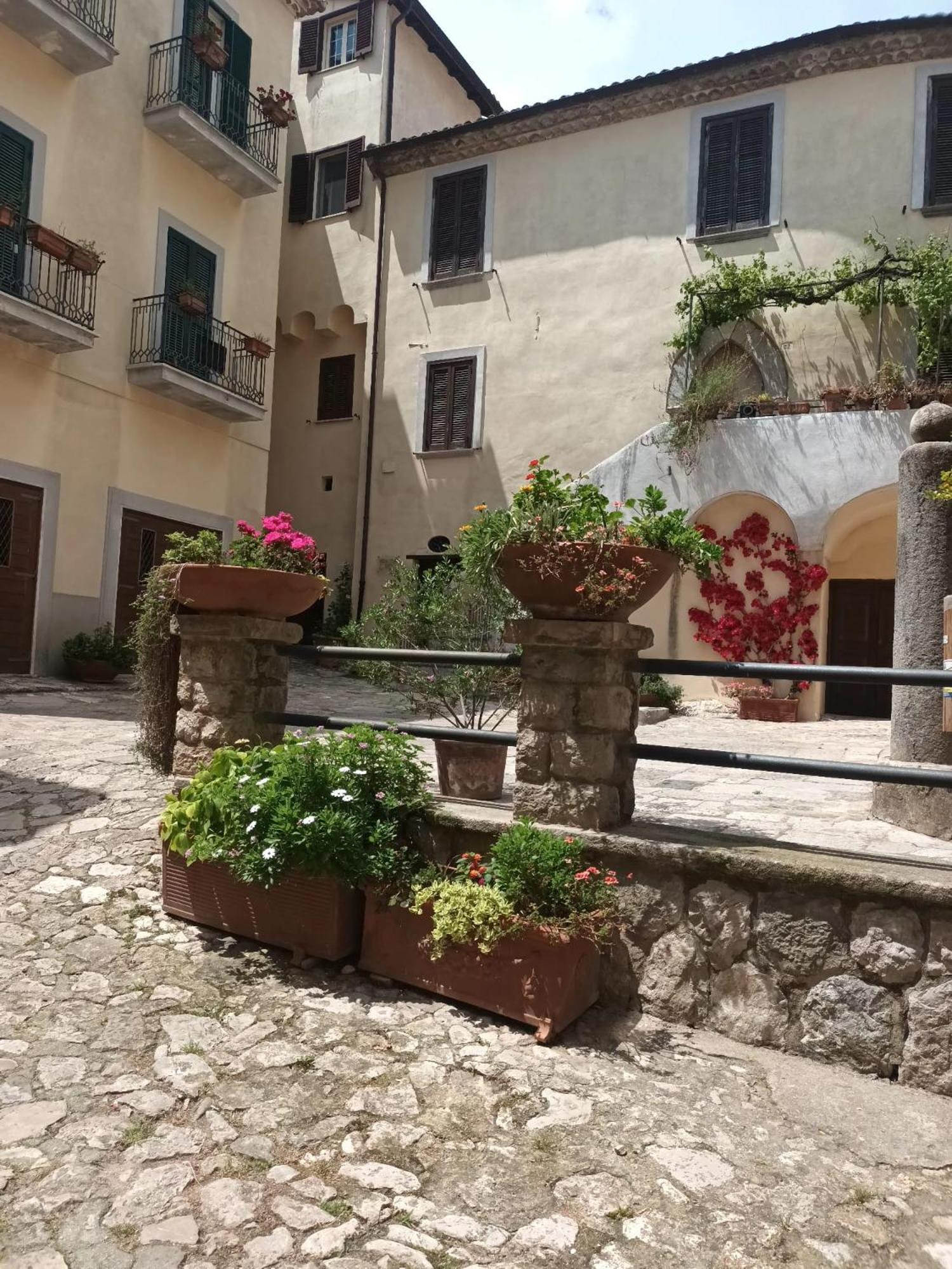 La Chicca Alloggio Turistico Itri Exterior photo